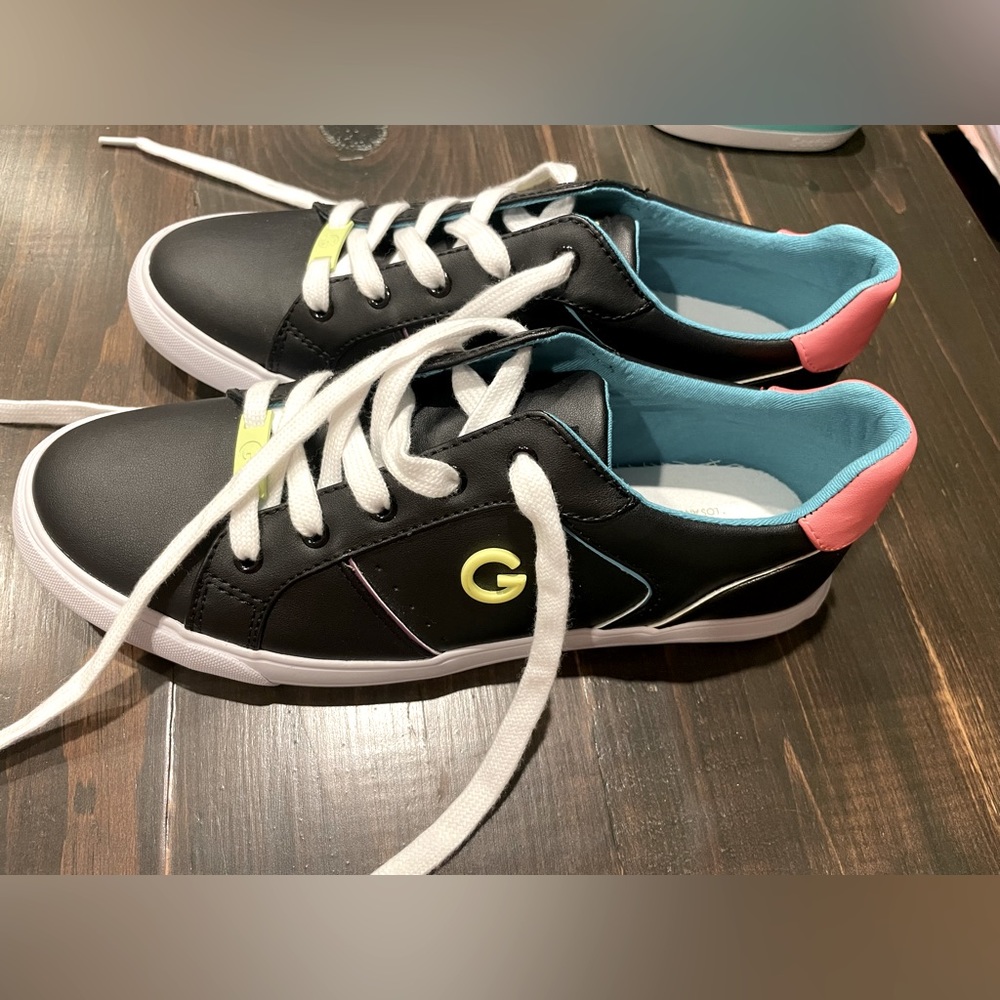 Brand new GBG shoes size 10